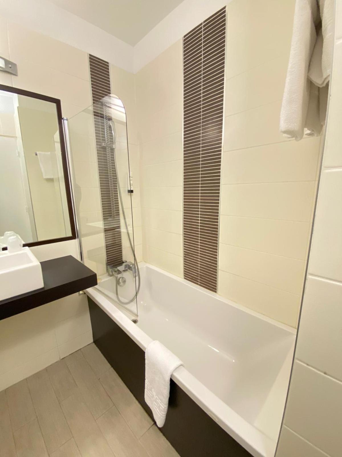 Contact Hotel Des Etats-Unis Toulouse Ngoại thất bức ảnh