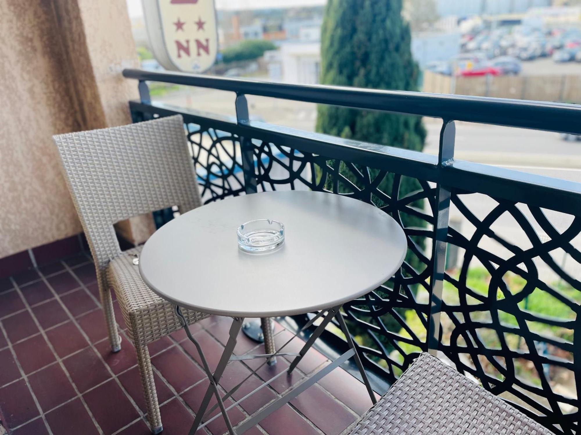 Contact Hotel Des Etats-Unis Toulouse Ngoại thất bức ảnh